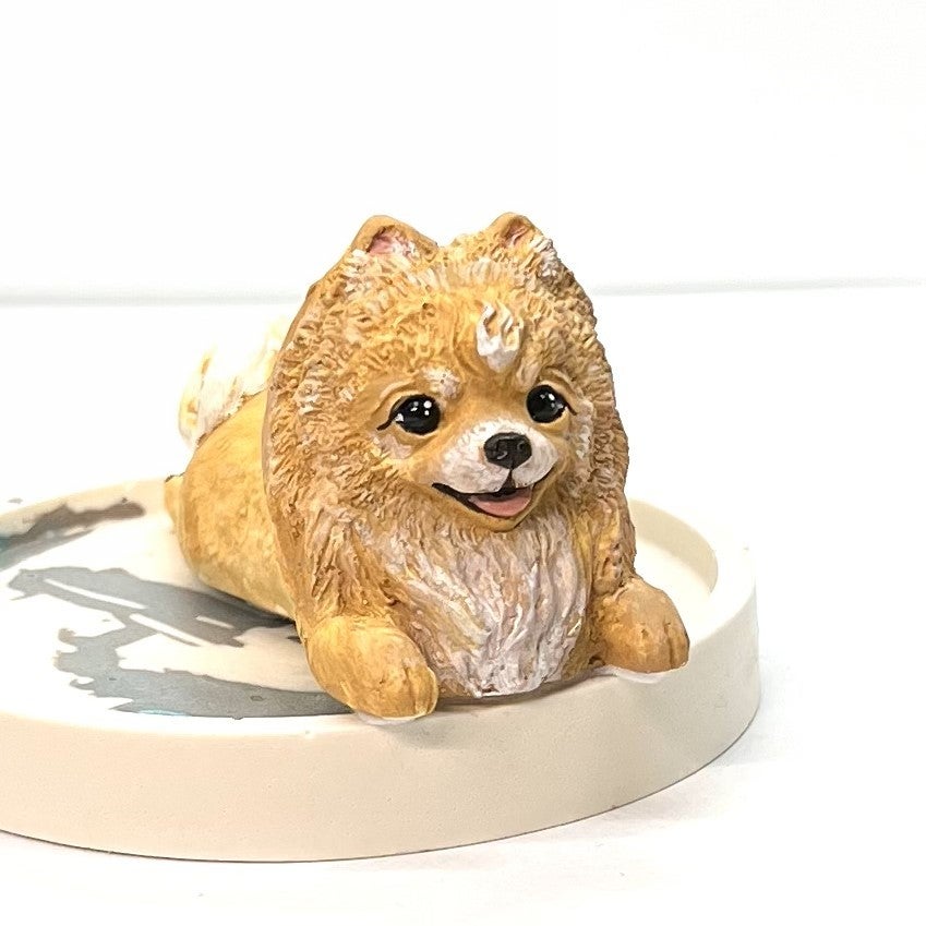 作家さんによる瞳が生きているように美しく、リアル過ぎる一刀彫のポメラニアン 立体作品／フィギュア】ポメラニアン（イヌリーナ） | Gallery NOOOG